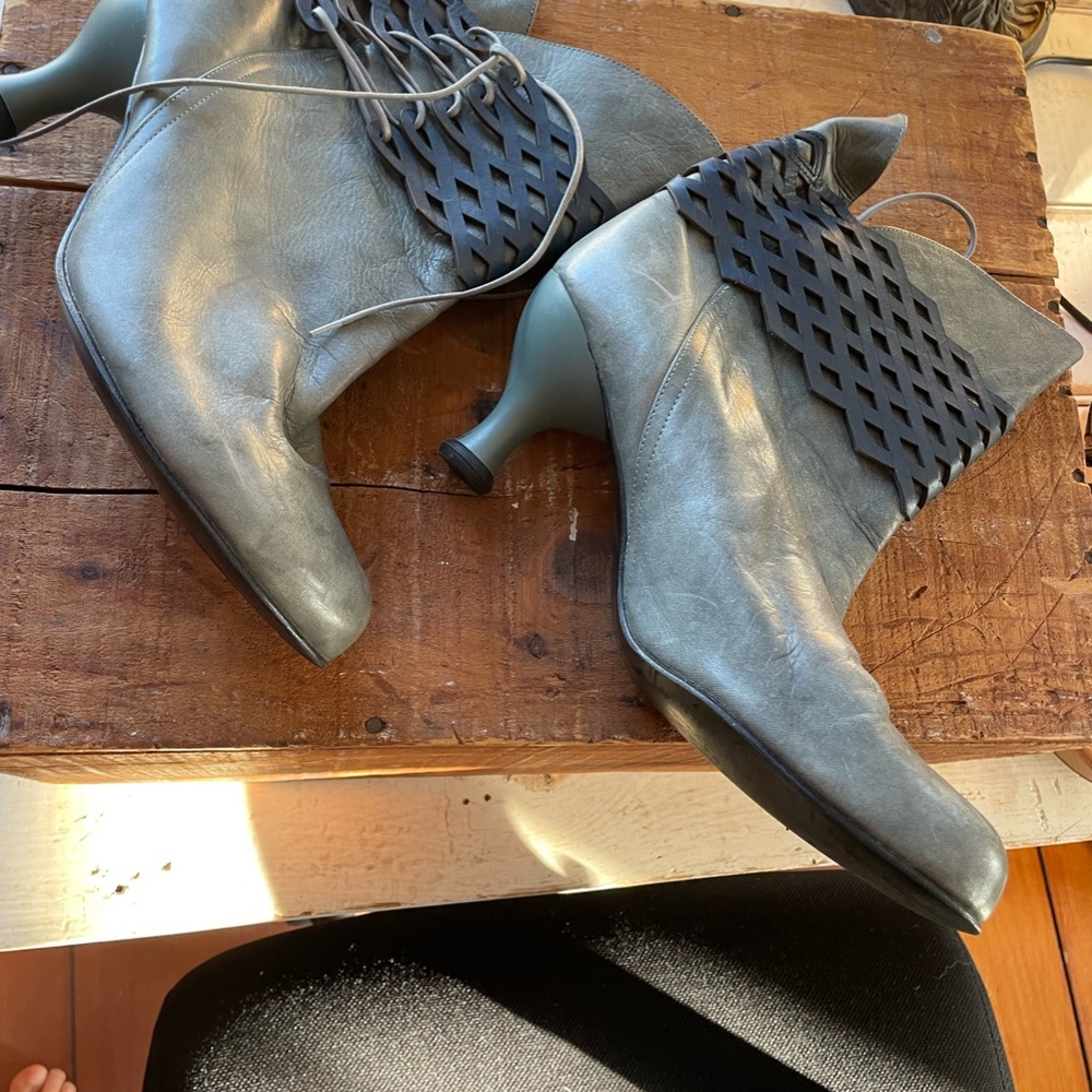 fluevog shoes size 11 worn once